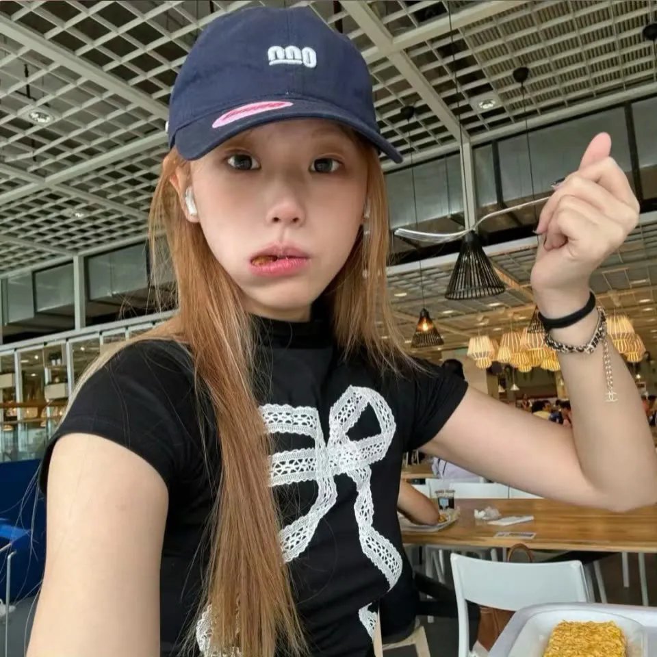 阳光下游